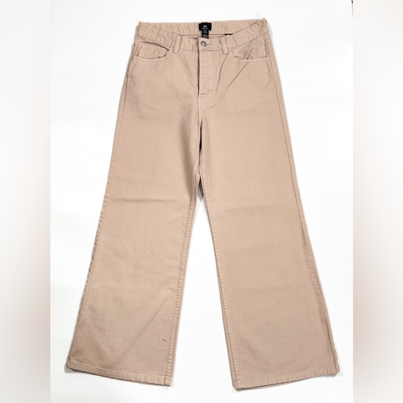 Men's H&M Loose Fit Bootcut Twill Pants
Size 31x32 - Picture 2 of 11